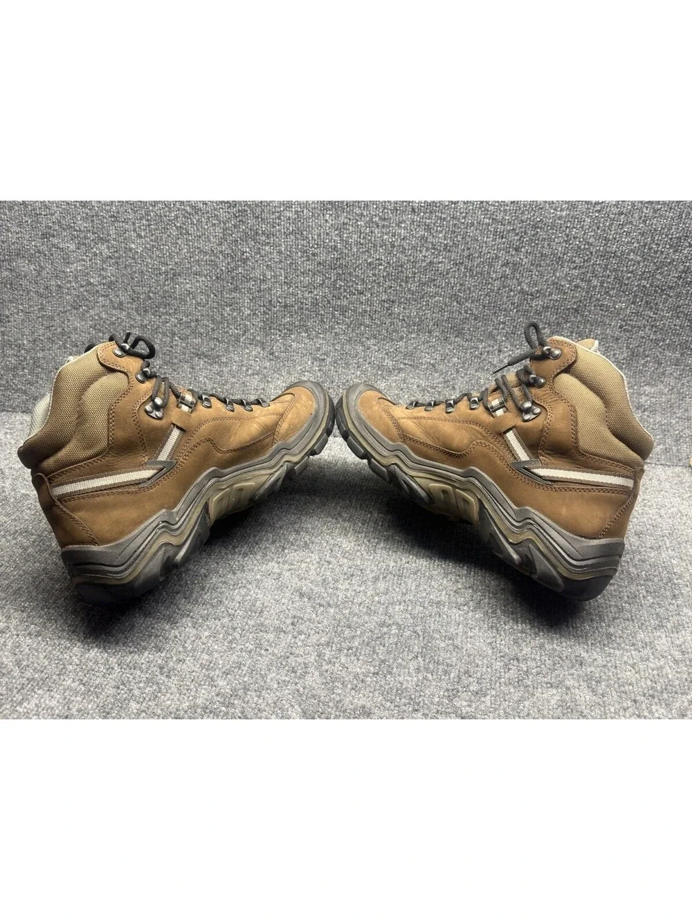 KEEN Durand II Mid Waterproof Hiking Boots for Men -   Size 11.5 WIDE